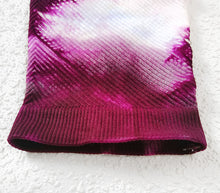 Load image into Gallery viewer, Zara 2- Piece Tie Dye Yoga Set

