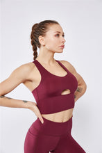 Load image into Gallery viewer, Fiona  Seamless Push Up Support Sports Bra
